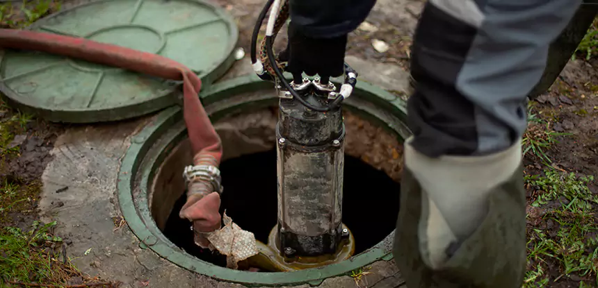 Professional Sewage Cleanup Services in Norcross, GA